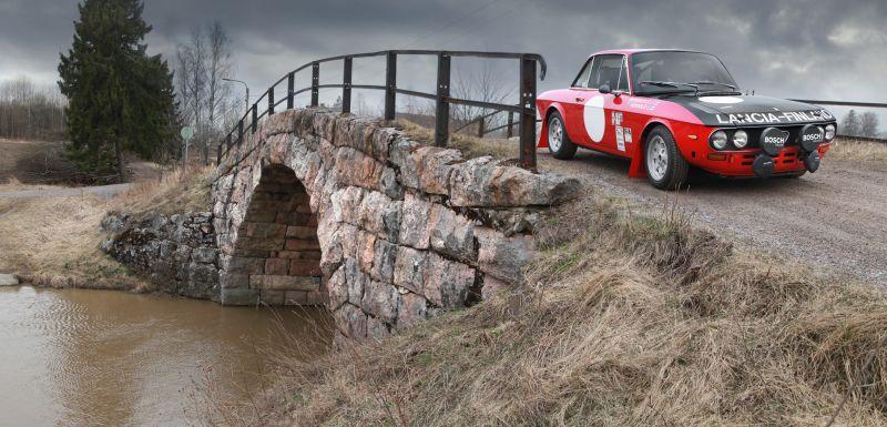 9789522229229_Ratojen_ja_rallien_valiot_Suomen_historiallisia_kilpa_autoja_2_jpg_size_max800